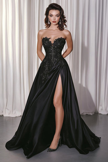 Robe de bal longue en satin A-ligne noir avec appliques de dentelle